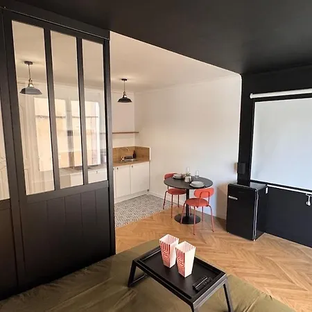 Apartman Cinema Sejournez Dans Un Decor De Film